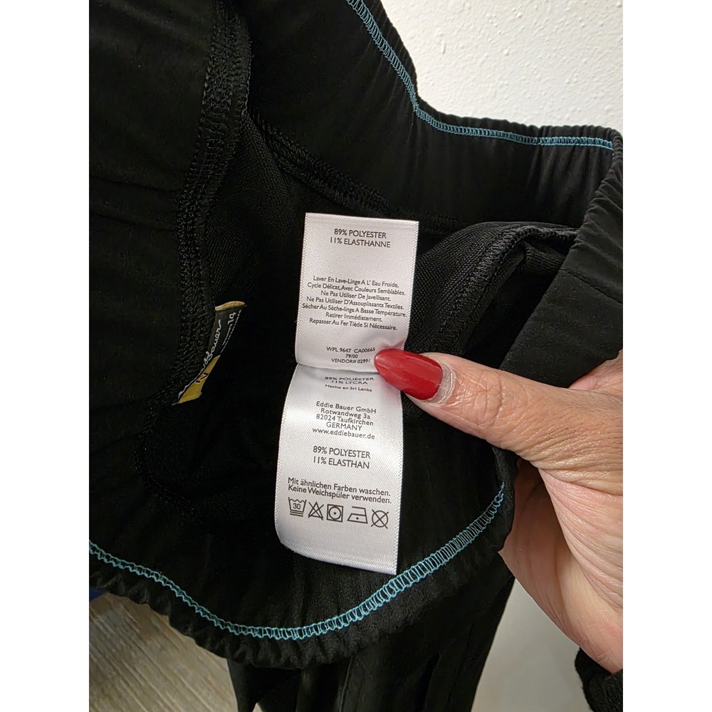 Eddie Bauer Women's Cargo Capri Pants Size‎ 14 Black Stretch Athletic Outdoor - Picture 7 of 8